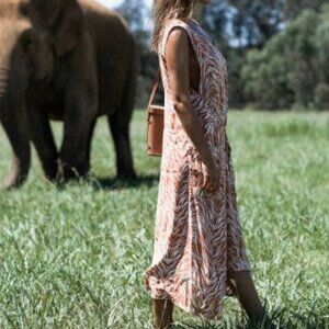 Zulu & Zephyr Brown Animal Print Oversized Midi Dress Size XS